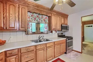1211 Gale St, New Castle, PA 16101 - Photo 14
