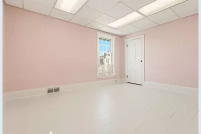1607 Ligonier Street, Latrobe, PA 15650 - Photo 18
