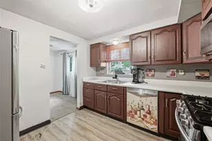 1133 Sperling Dr, Pittsburgh, PA 15221 - Photo 10