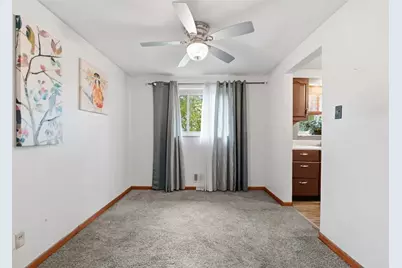1133 Sperling Dr, Pittsburgh, PA 15221 - Photo 6