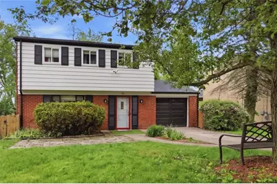 1133 Sperling Dr, Pittsburgh, PA 15221 - Photo 2