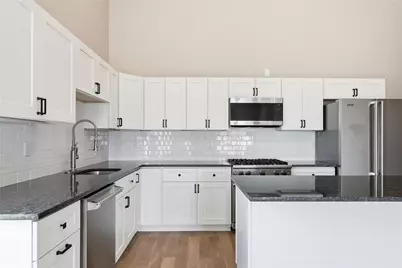 3809 Liberty Ave #403, Pittsburgh, PA 15201 - Photo 6