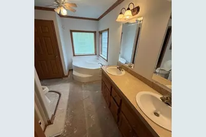 416 Crooks School Rd, Hanover Township, PA 15026 - Photo 10