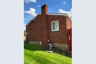 1015 Georgia Dr, Pittsburgh, PA 15209 - Photo 2