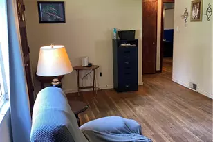 1015 Georgia Dr, Pittsburgh, PA 15209 - Photo 8