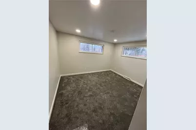 526 Foltz Dr, Pittsburgh, PA 15147 - Photo 12