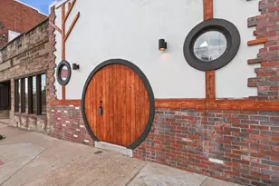 2016 Monongahela Ave, Pittsburgh, PA 15218 - Photo 2