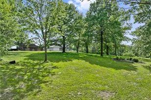 2834 Washington Blvd, Liberty Boro, PA 15133 - Photo 12