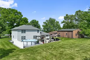 2834 Washington Blvd, Liberty Boro, PA 15133 - Photo 6