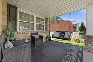 4023 Crabapple Dr, Kennedy Township, PA 15136 - Photo 4
