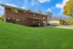 134 Allan Dr, Brighton Township, PA 15009 - Photo 16