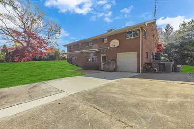 134 Allan Dr, Brighton Township, PA 15009 - Photo 14