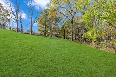 134 Allan Dr, Brighton Township, PA 15009 - Photo 18