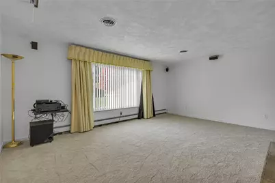 134 Allan Dr, Brighton Township, PA 15009 - Photo 6