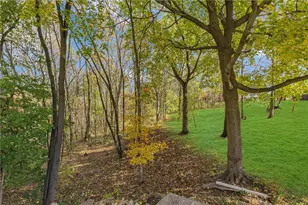 134 Allan Dr, Brighton Township, PA 15009 - Photo 14