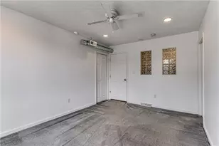 2128 Merriman Wy, Pittsburgh, PA 15203 - Photo 16