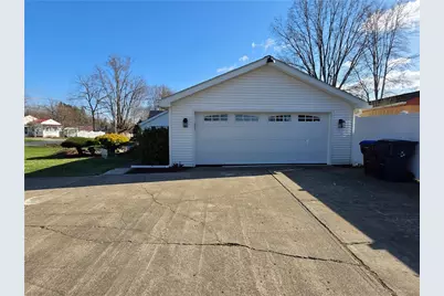 11753 Oakview Rd, Conneaut Lake, PA 16316 - Photo 2