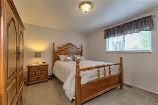 65 W Glennis Dr, Hempfield Township, PA 15601 - Photo 12