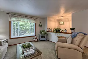 65 W Glennis Dr, Hempfield Township, PA 15601 - Photo 4