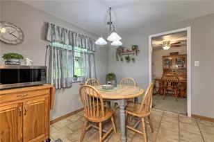 65 W Glennis Dr, Hempfield Township, PA 15601 - Photo 10
