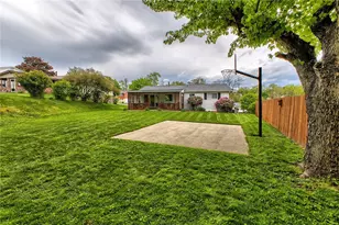 65 W Glennis Dr, Hempfield Township, PA 15601 - Photo 26