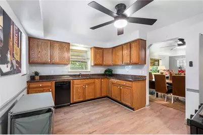 1351 Strawn Ave, New Kensington, PA 15068 - Photo 12