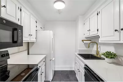 5321 5th Avenue #5, Pittsburgh, PA 15232 - Photo 10