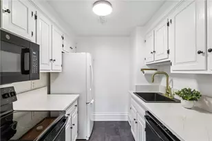 5321 Fifth Ave, Pittsburgh, PA 15232 - Photo 10