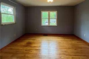 285 Thompsonville Rd, Peters Township, PA 15317 - Photo 6