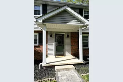 109 Saint Andrews Circle, Elizabeth Twp/Boro, PA 15135 - Photo 2