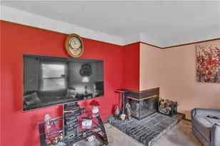 156 Dinwiddie Dr, Pittsburgh, PA 15068 - Photo 22