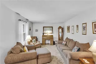 156 Dinwiddie Dr, Pittsburgh, PA 15068 - Photo 10