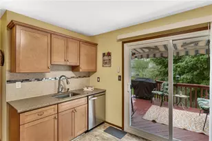 156 Dinwiddie Dr, Pittsburgh, PA 15068 - Photo 16