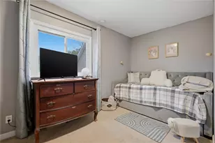 64 Florida Ave, Kiskiminetas Township, PA 15613 - Photo 18