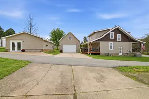 64 Florida Ave, Kiskiminetas Township, PA 15613 - Photo 26