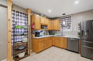 64 Florida Ave, Kiskiminetas Township, PA 15613 - Photo 10
