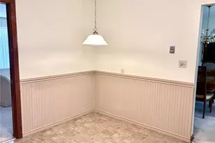 164 Penhurst Dr, Wilkins Township, PA 15235 - Photo 10