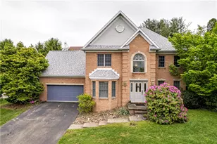 9 Timber Trail Dr, Hempfield Township, PA 15601 - Photo 2