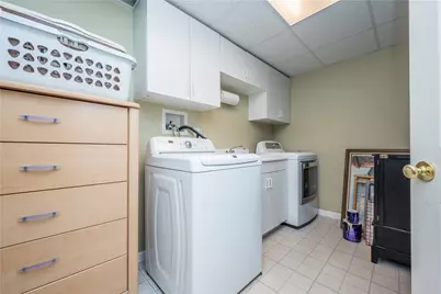 8039 Woodcreek Dr, South Fayette, PA 15017 - Photo 40