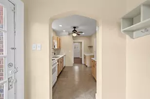 1017 Norwich Ave, Pittsburgh, PA 15226 - Photo 18