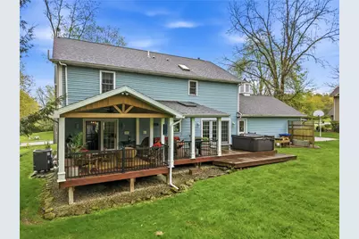 12 Stoney Brook Blvd, Hempfield Township, PA 16125 - Photo 8