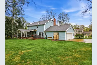 12 Stoney Brook Blvd, Hempfield Township, PA 16125 - Photo 6