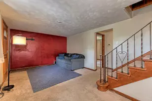 107 Carmella Dr, White Oak, PA 15131 - Photo 6