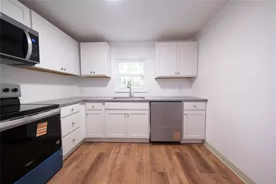 256 Academy Ave, Pittsburgh, PA 15228 - Photo 12