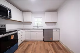 256 Academy Ave, Pittsburgh, PA 15228 - Photo 12