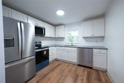 256 Academy Ave, Pittsburgh, PA 15228 - Photo 10