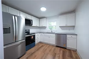 256 Academy Ave, Pittsburgh, PA 15228 - Photo 10