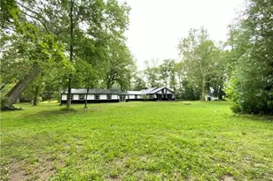 134 Beaver Creek Rd, Darlington Township, PA 16141 - Photo 2