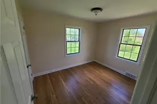 819 Allegheny Ave, Shenango Township, PA 16101 - Photo 8
