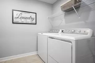 129 Southfield Dr, North Fayette, PA 15071 - Photo 10